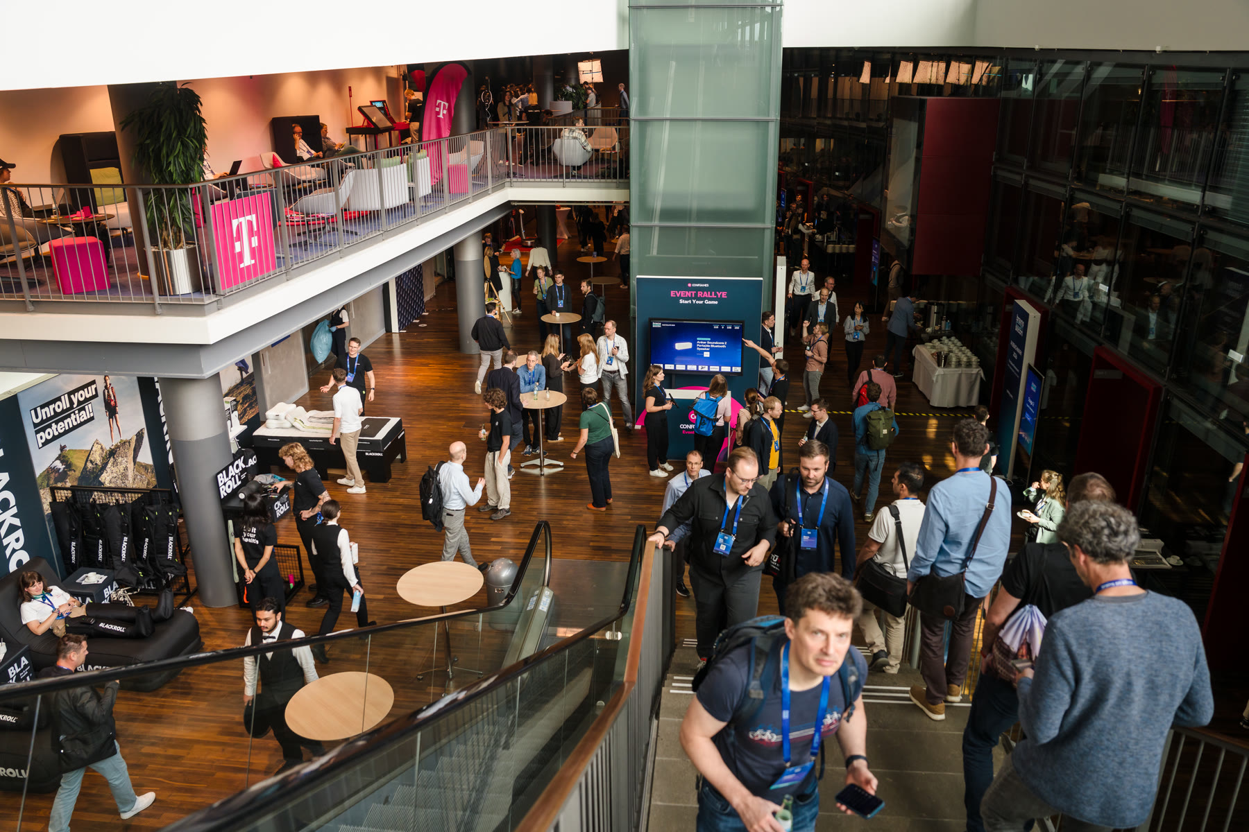 Foyer und Expo-Fläche im ICD Dresden